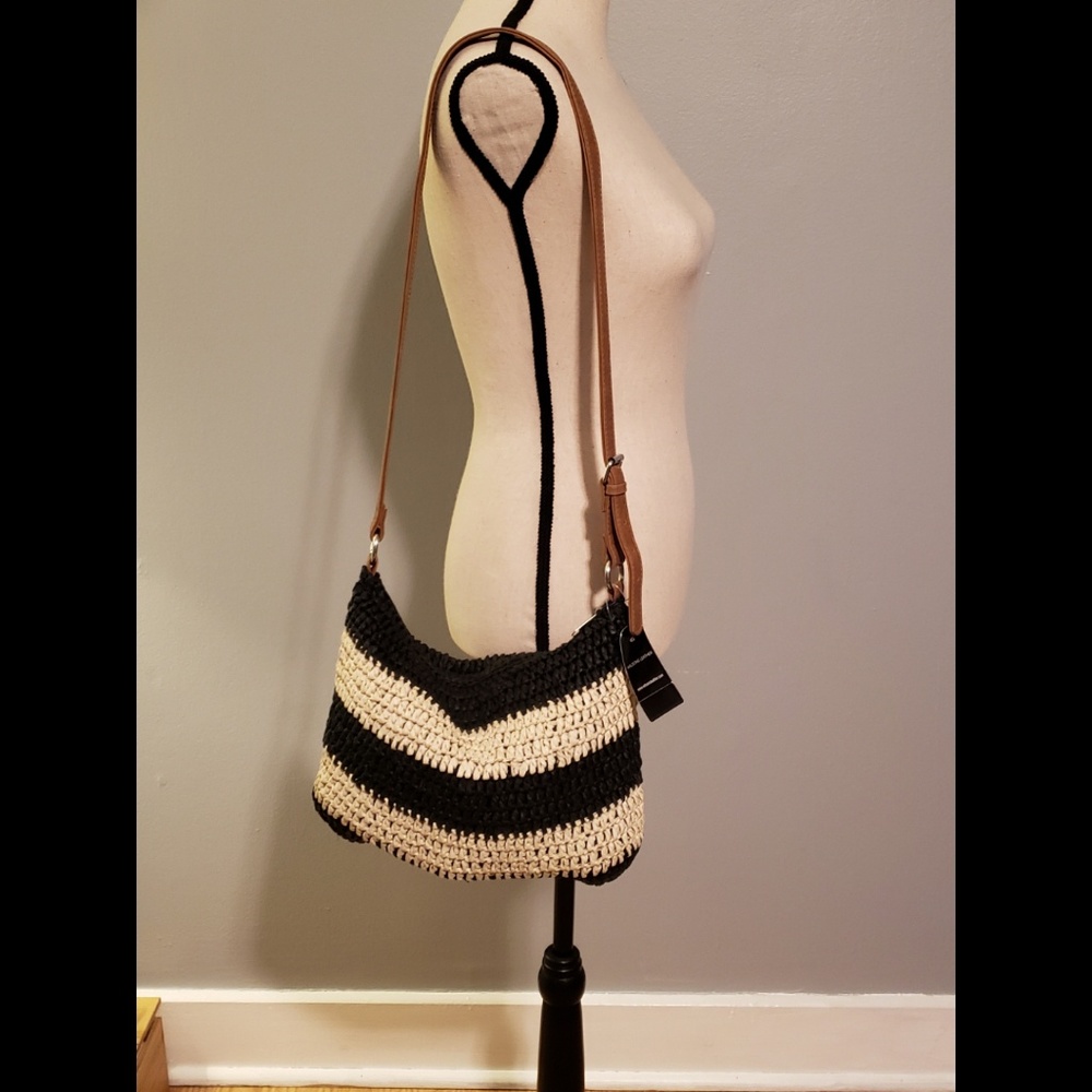 🌻🌻Nwt Woven Purse from Wilson's Leather